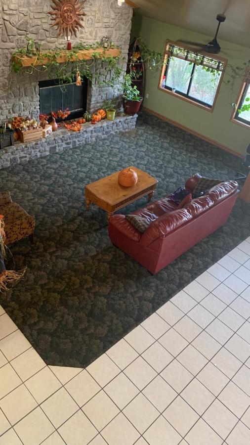 Regency Inn And Suites Stilwell Buitenkant foto