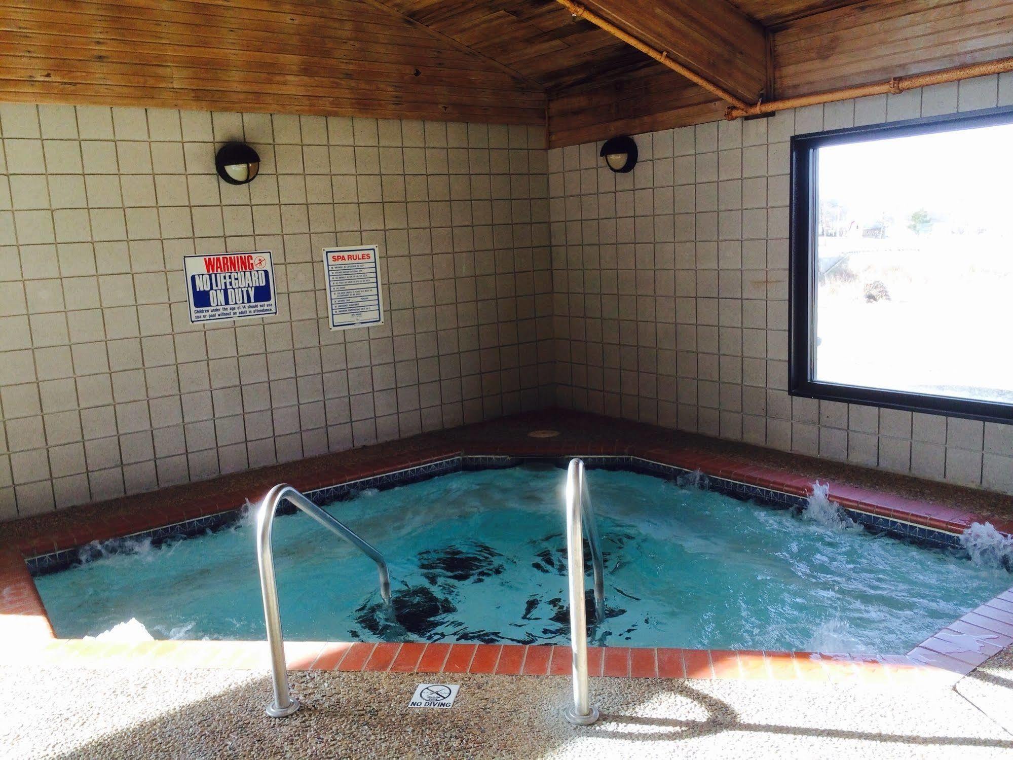 Regency Inn And Suites Stilwell Buitenkant foto